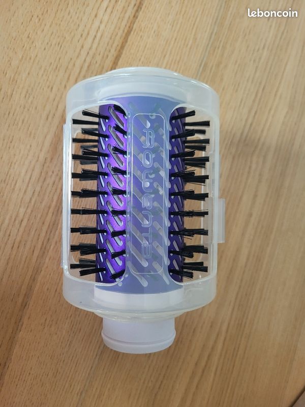 Brosse rowenta D50 (image 1)