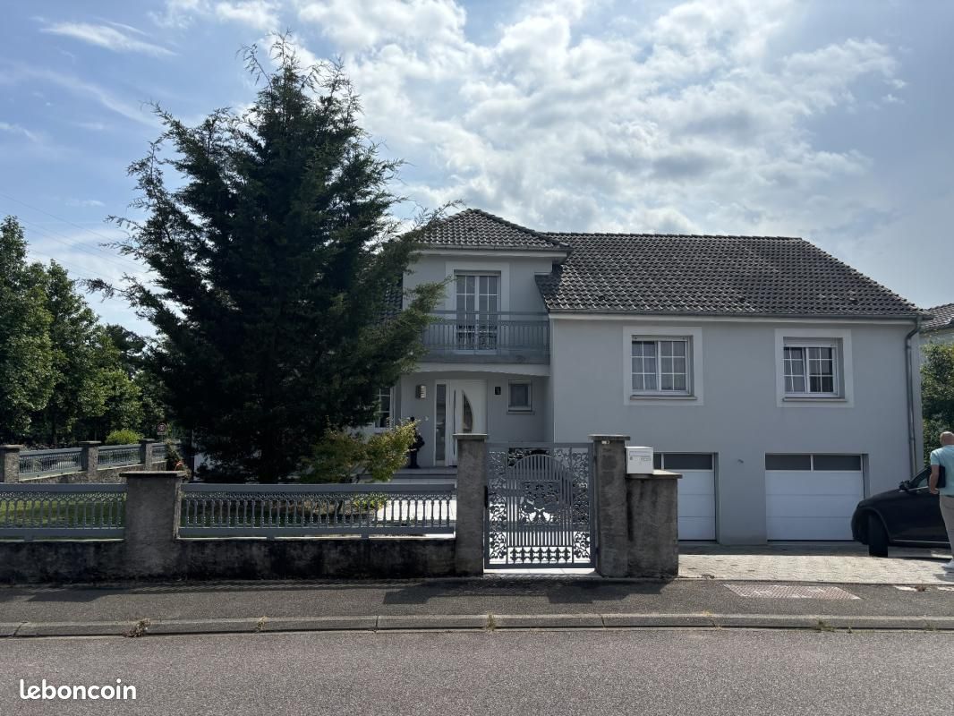 Maison 7 pièces 170 m² · à Saint-Avold · 170 m² · 387 000 €