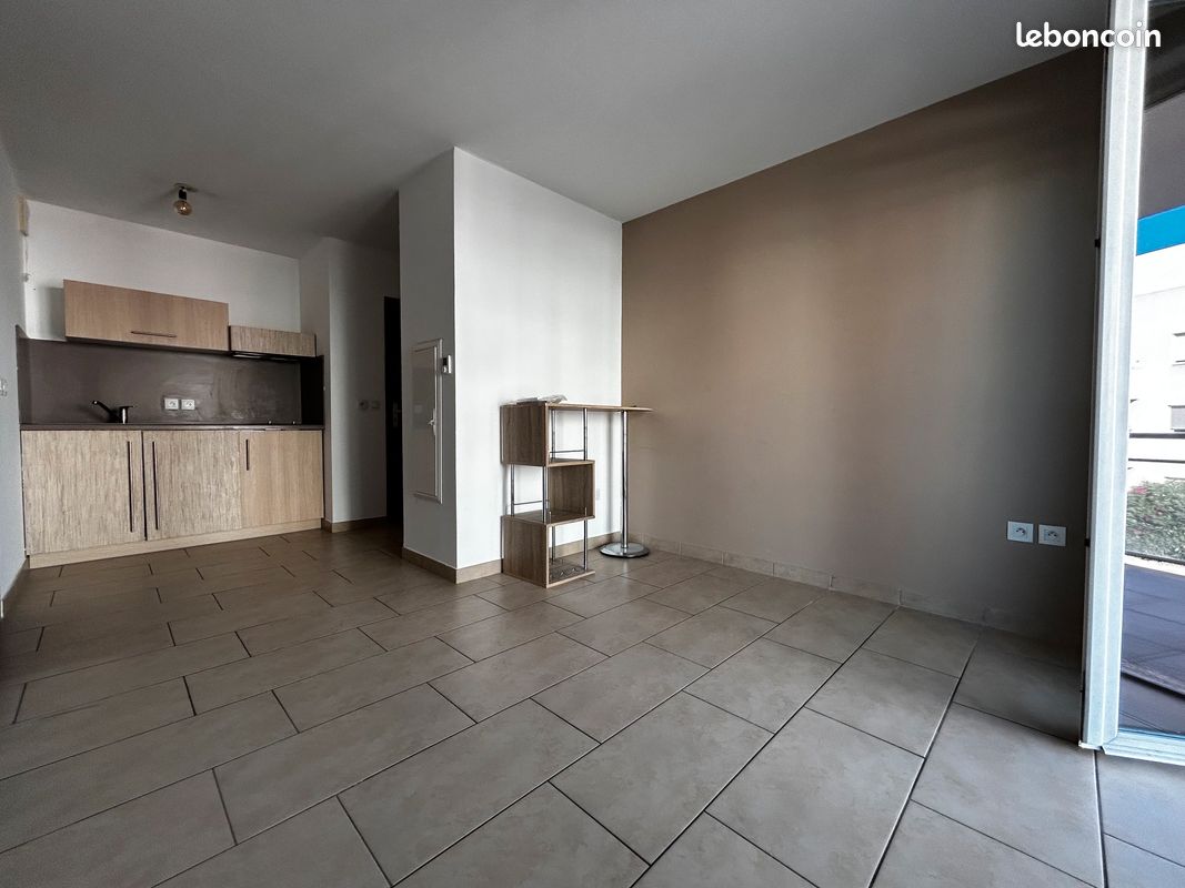 Parking 2 pièces 35 m² · à Perpignan · 35 m² · 79 000 €