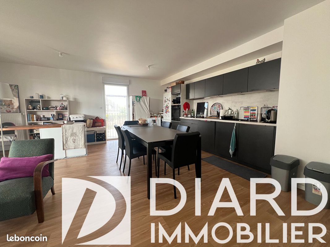 Appartement 4 pièces 92 m² · à Vitré · 92 m² · 1 080 €