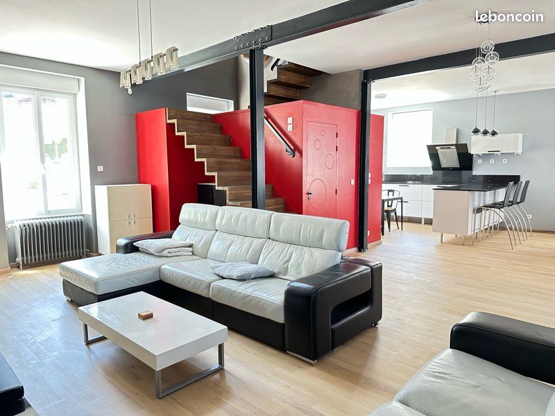 Maison 8 pièces 220 m² · à Montargis · 220 m² · 389 000 €