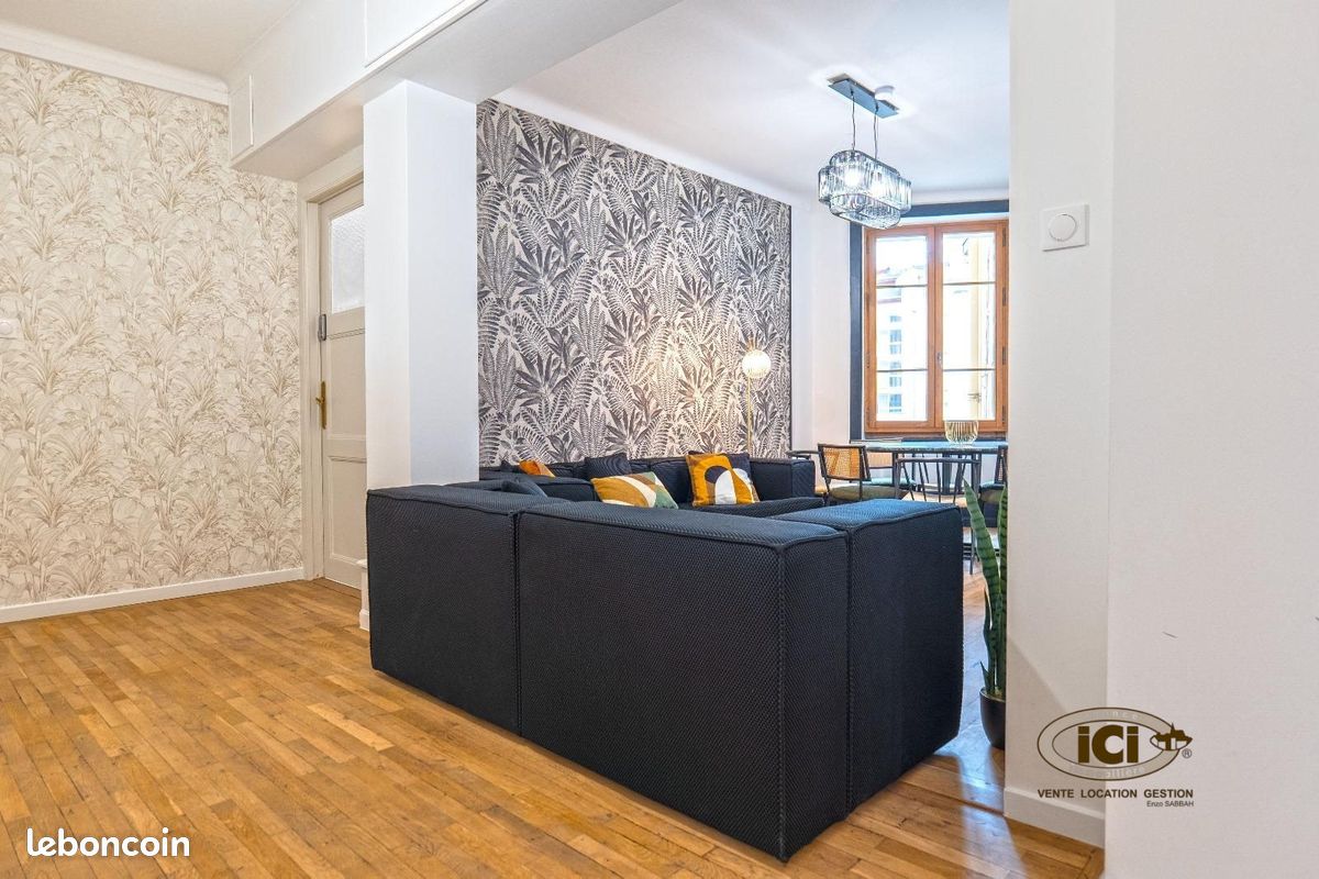 Appartement 6 pièces 133 m² · à Annemasse · 133 m² · 579 000 €