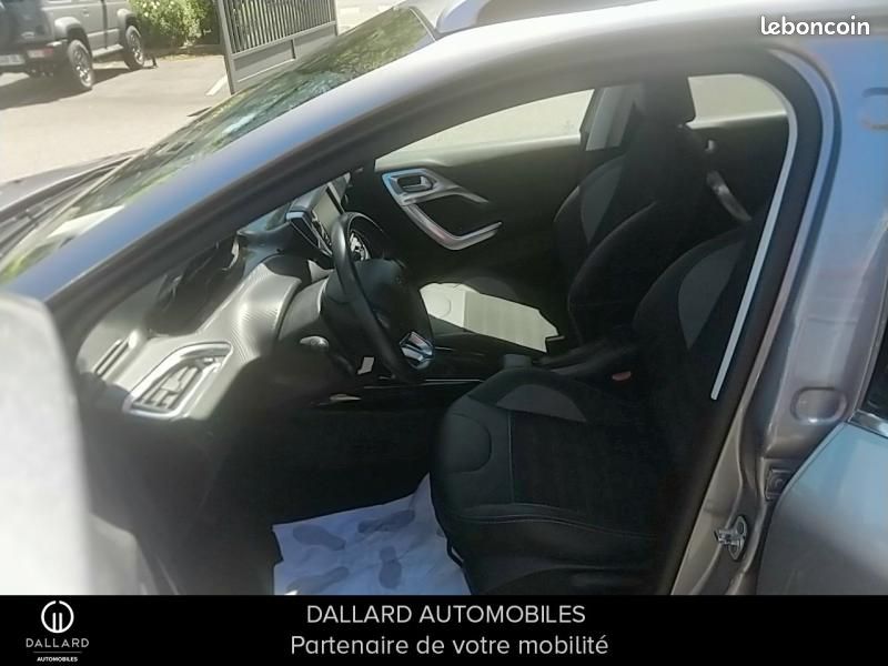 Peugeot 2008 1.2 PureTech 130ch E6.c Allure S&S EAT6 6cv (image 9)
