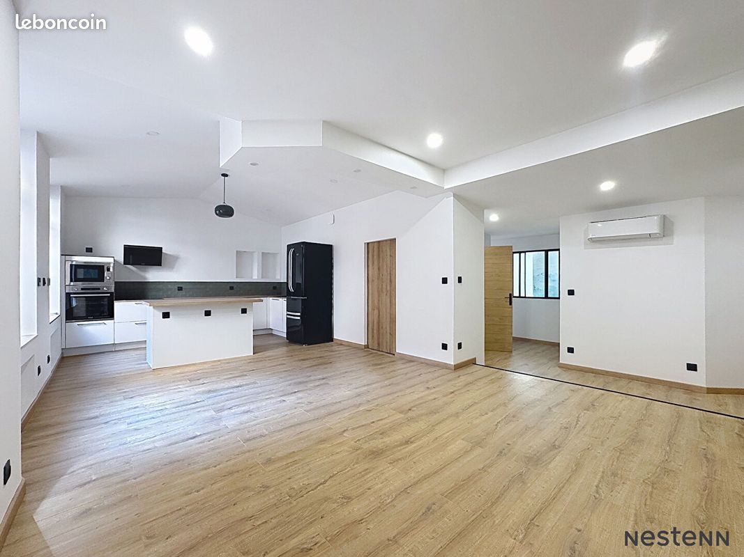 Appartement 4 pièces 99 m² · à Saint-Étienne · 99 m² · 850 €