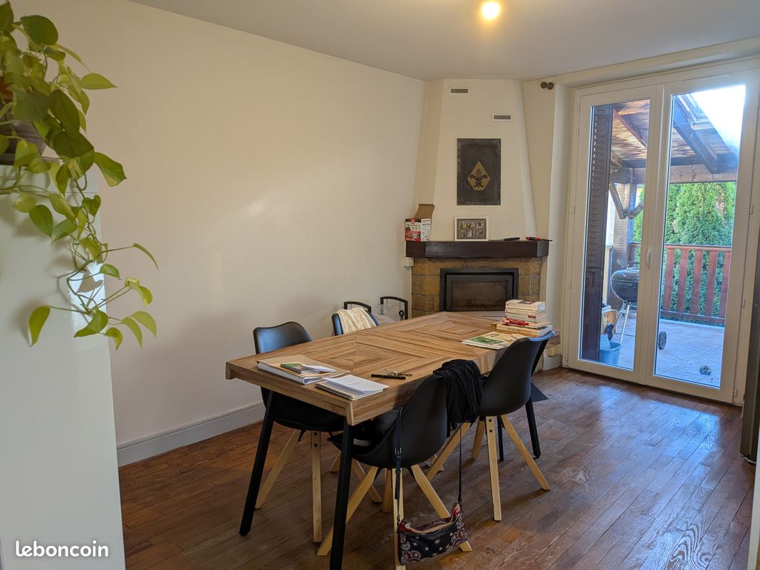 Maison 4 pièces 95 m² · à Orcines · 95 m² · 775 €/mois