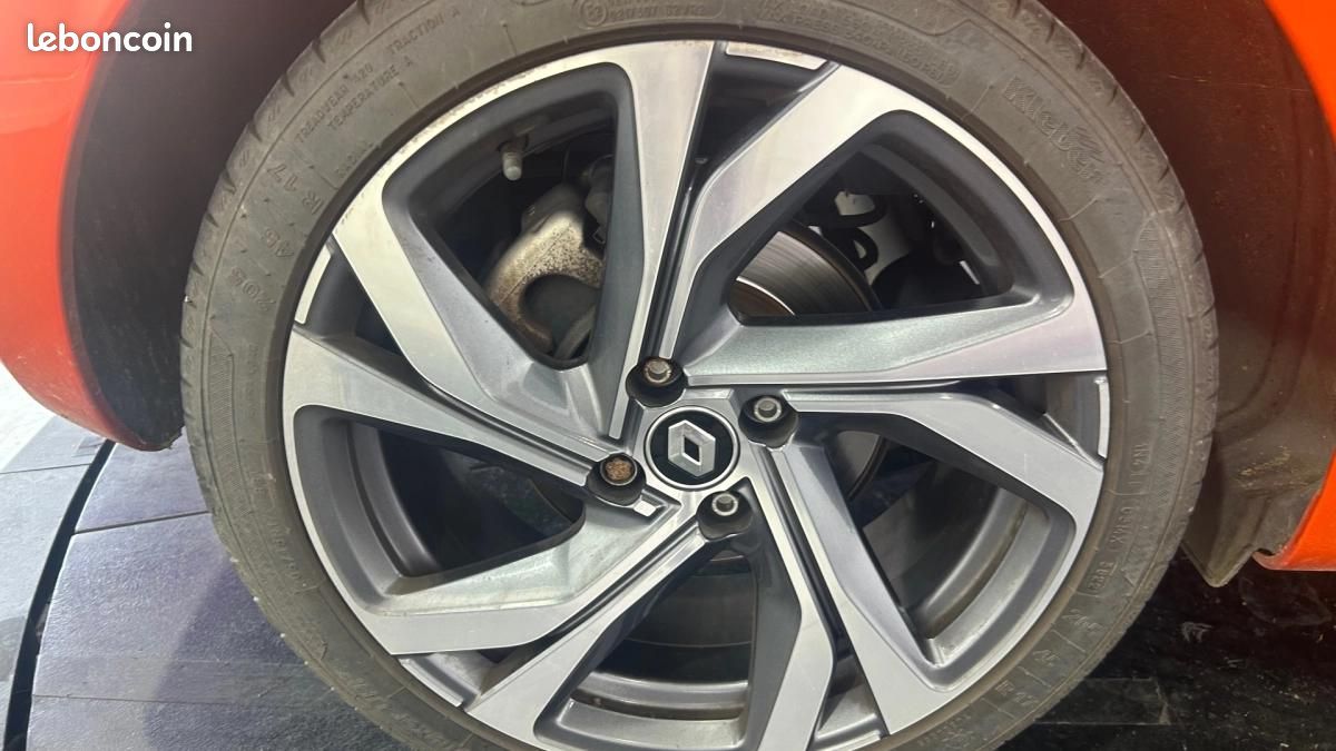 Renault Clio TCE 140 R.S. Line + 4 Pneus neuf (image 33)