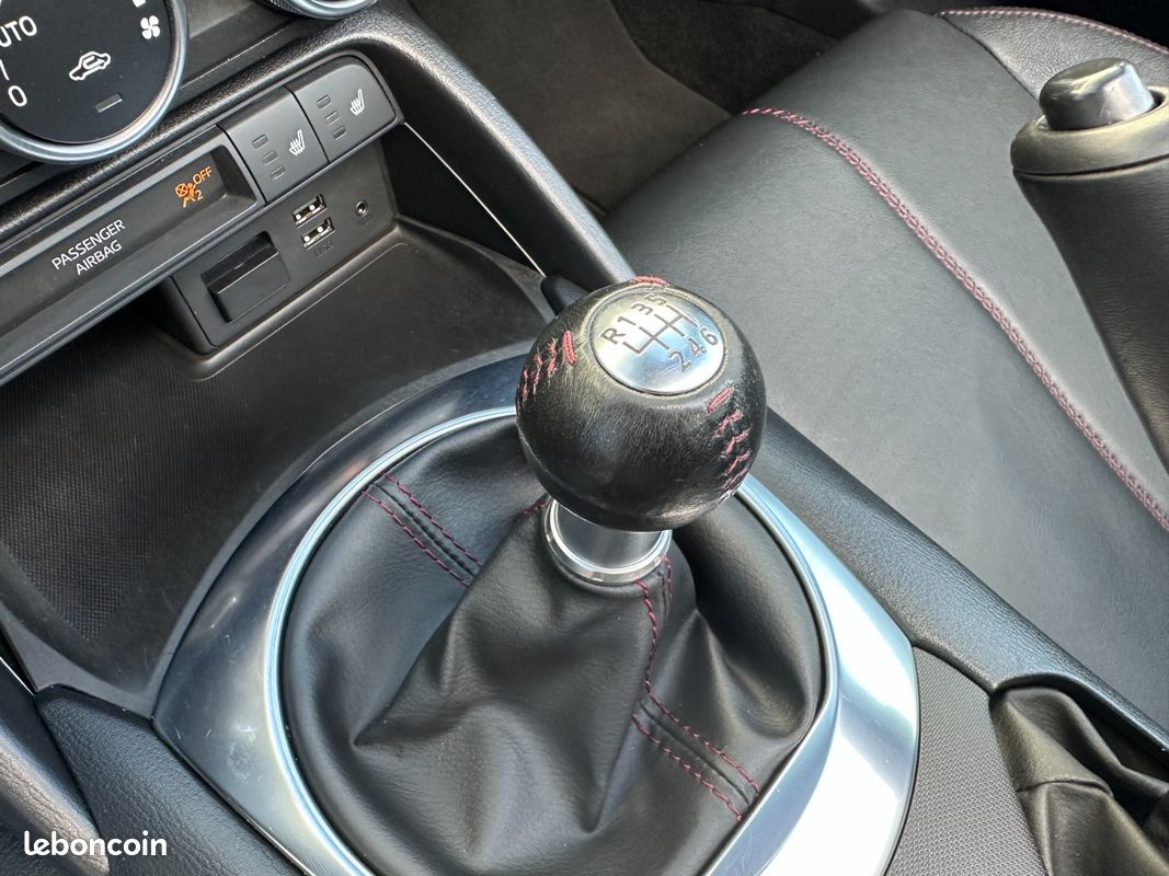 Mazda Mx-5 RF Selection 2.0 i 160 ch Echapp Cobra + Bose + Sièges chauffants (image 22)