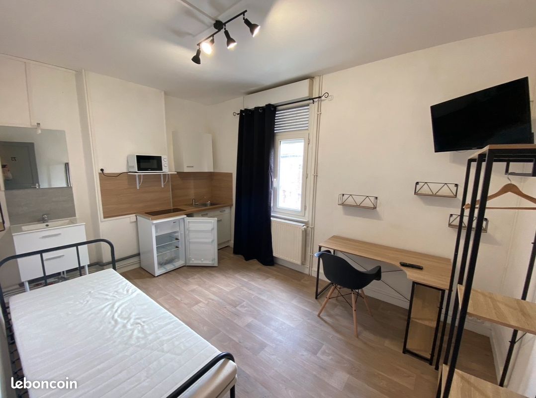 Appartement 1 pièce 15 m² · à Valenciennes · 15 m² · 380 €/mois