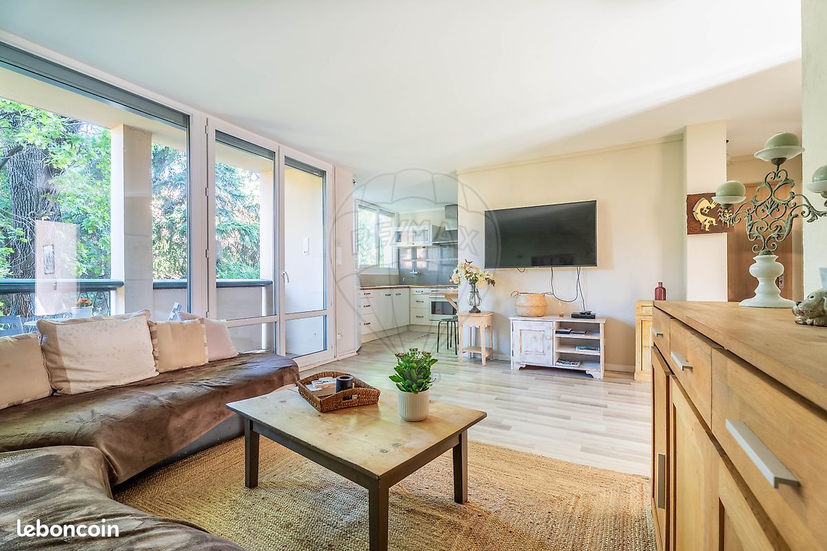 Appartement 3 pièces 52 m² · à Villefranche-sur-Saône · 52 m² · 130 000 €