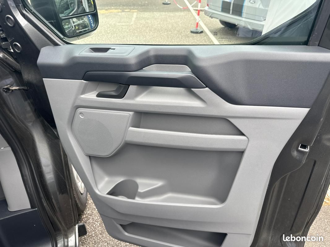 Ford Transit Custom FOURGON FGN 320 L1H1 2.0 ECOBLUE 170 CH BVA8 TREND (image 13)