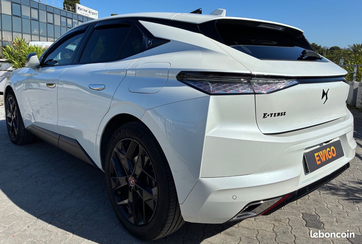 DS DS 4 E-TENSE 1.6 225ch HYBRID - PERFORMANCE LINE PLUS - BVA (image 16)