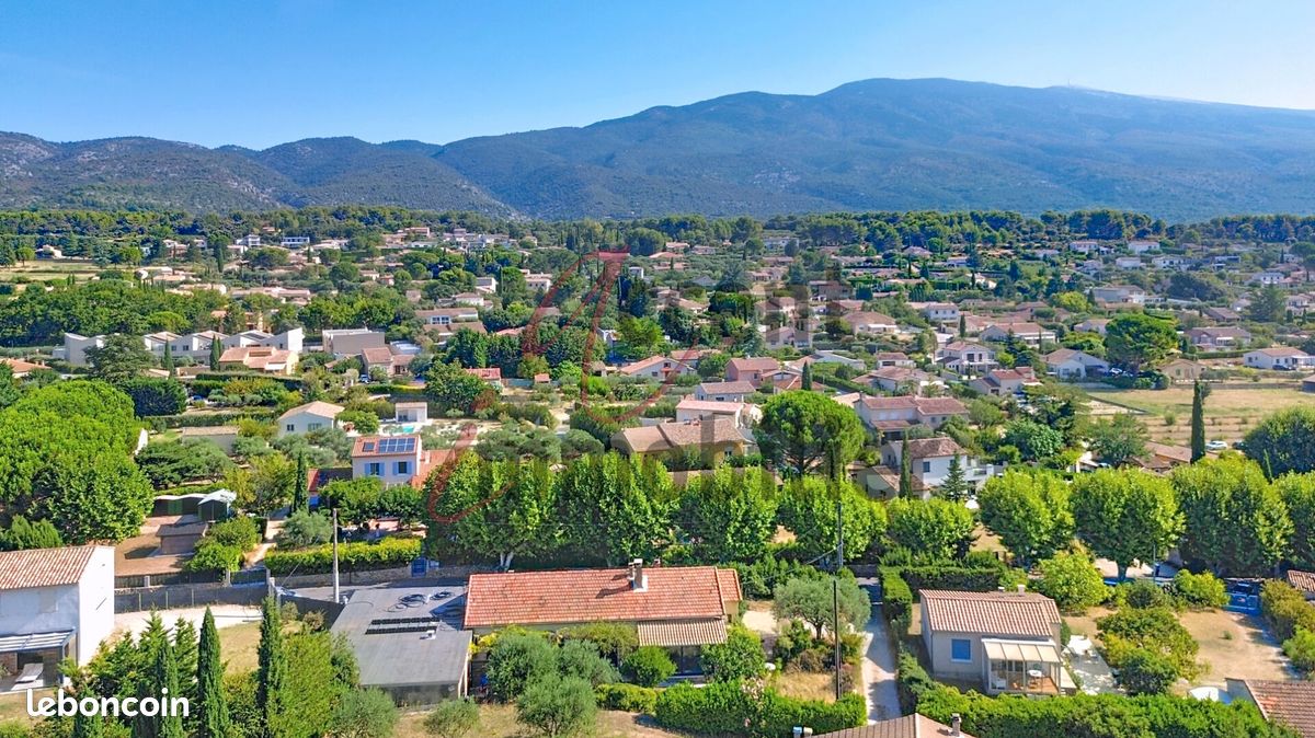 Maison 7 pièces 179 m² · à Bédoin · 179 m² · 449 000 €
