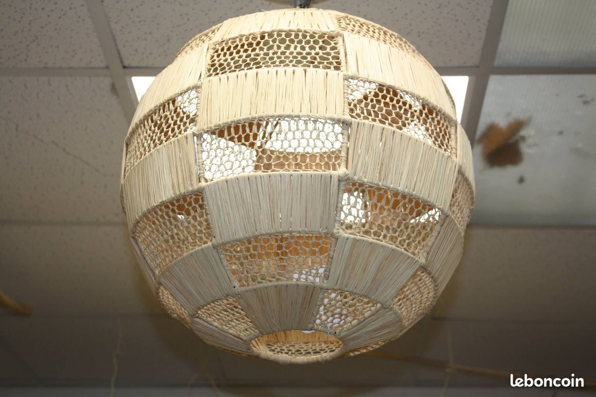 Grande Suspension Ronde En Paille Tressée Huléti – Lustre Marocain Artisanal Fait Main 55cm