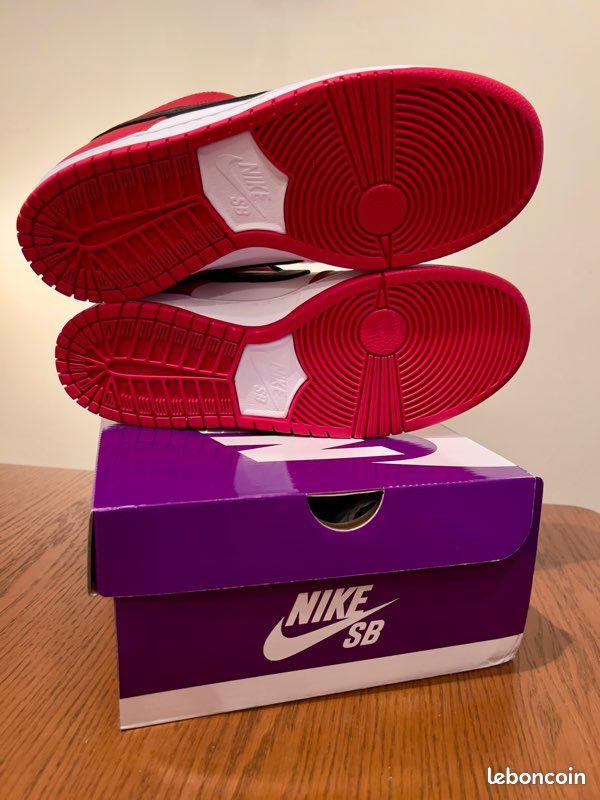Nike dunk SB Chicago 44,5 (image 2)