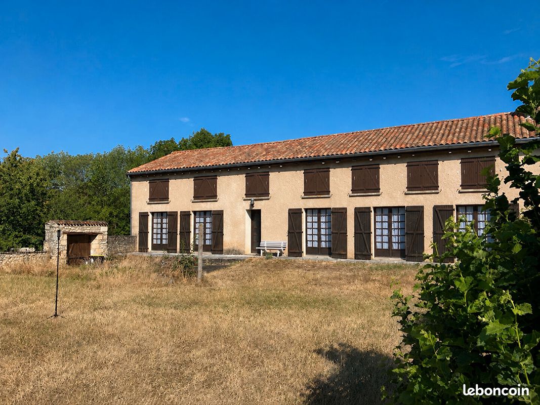 Maison 5 pièces 150 m² · à Château-Larcher · 150 m² · 252 000 €