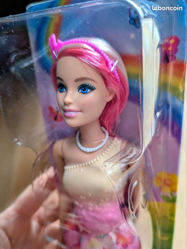 Barbie arc en ciel (image 2)