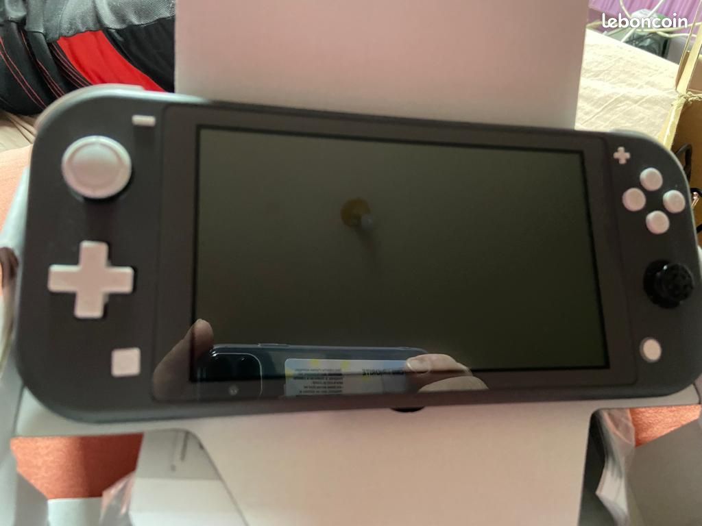 Swiitch lite (image 4)