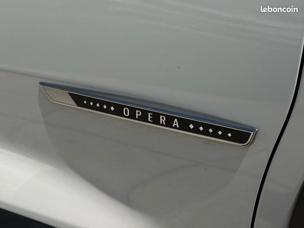 DS DS7 CROSSBACK BlueHDi 180 EAT8 Grand Chic OPERA - SUIVI COMPLET - ATTELAGE - TOIT OUVRANT - CAMERA 360 (image 12)