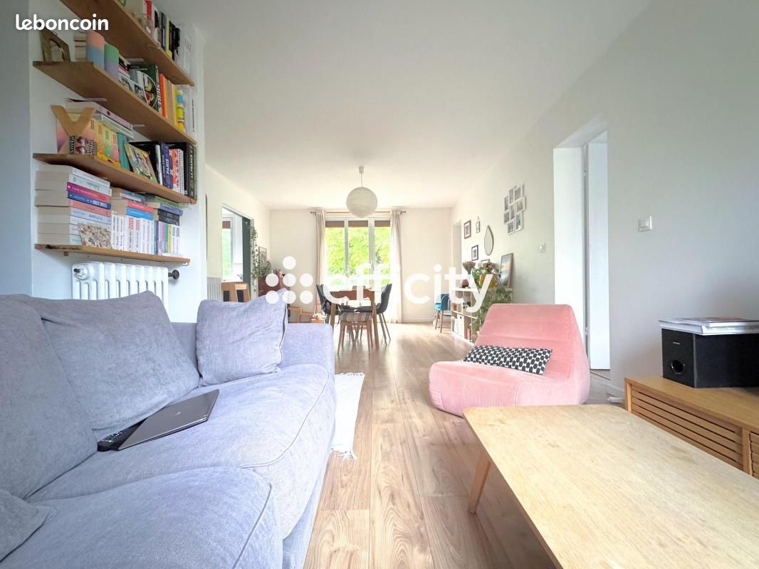 Appartement 4 pièces 77 m² · à Saint-Maurice · 77 m² · 299 000 €