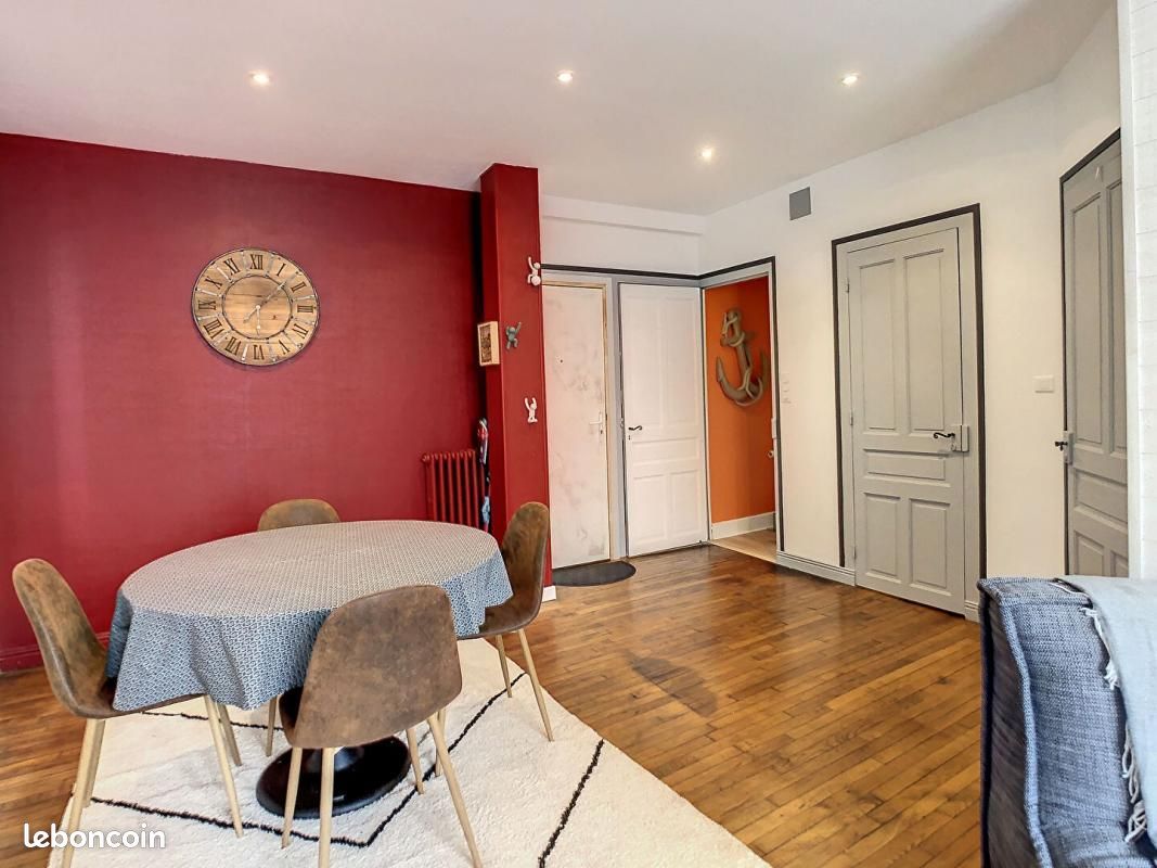 Appartement 2 pièces 47 m² - Brive-la-Gaillarde 19100 (image principale 0)
