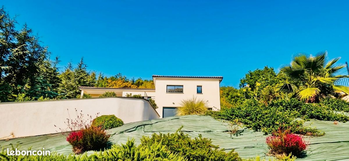Maison 5 pièces 208 m² · à Reyniès · 208 m² · 399 000 €