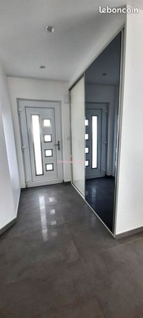 https://img.leboncoin.fr/api/v1/lbcpb1/images/27/06/d3/2706d33842762cacd5f9a7eb6baf30faa7e58098.jpg?rule=ad-image