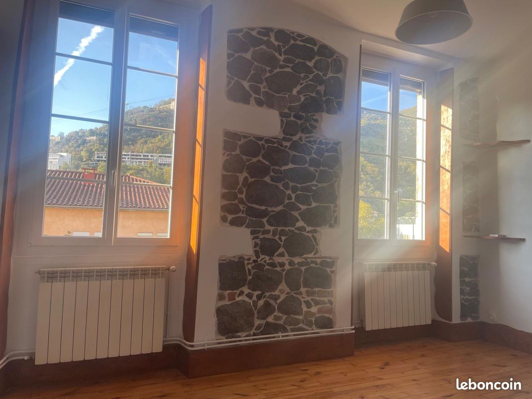 Appartement 2 pièces 45 m² · à Grenoble · 45 m² · 825 €/mois