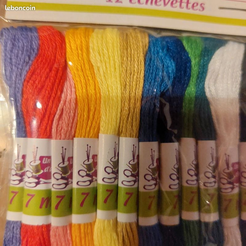 11 Écheveau 88M Fil à Broder Jaune Dégradé 6 Brins En