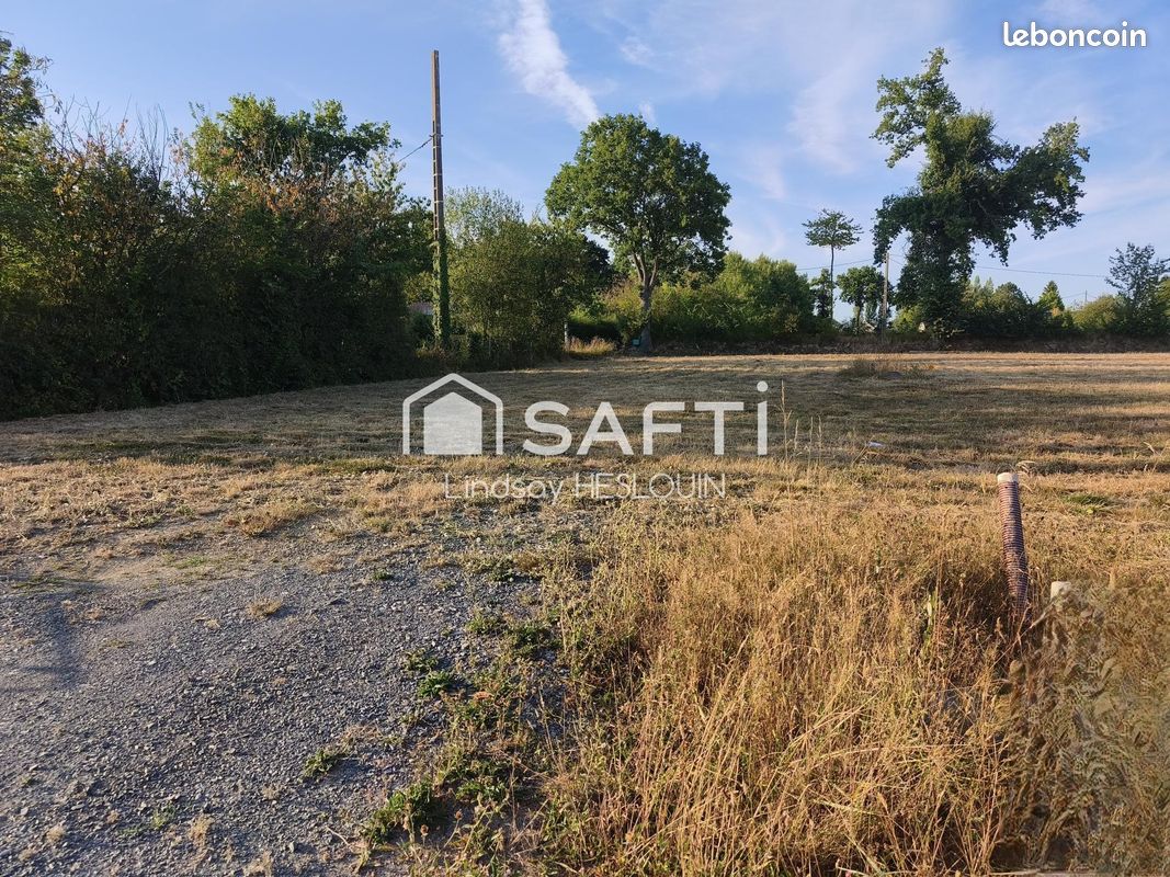 Terrain 384 m² · à Saint-Clair-sur-l'Elle · 384 m² · 29 000 €
