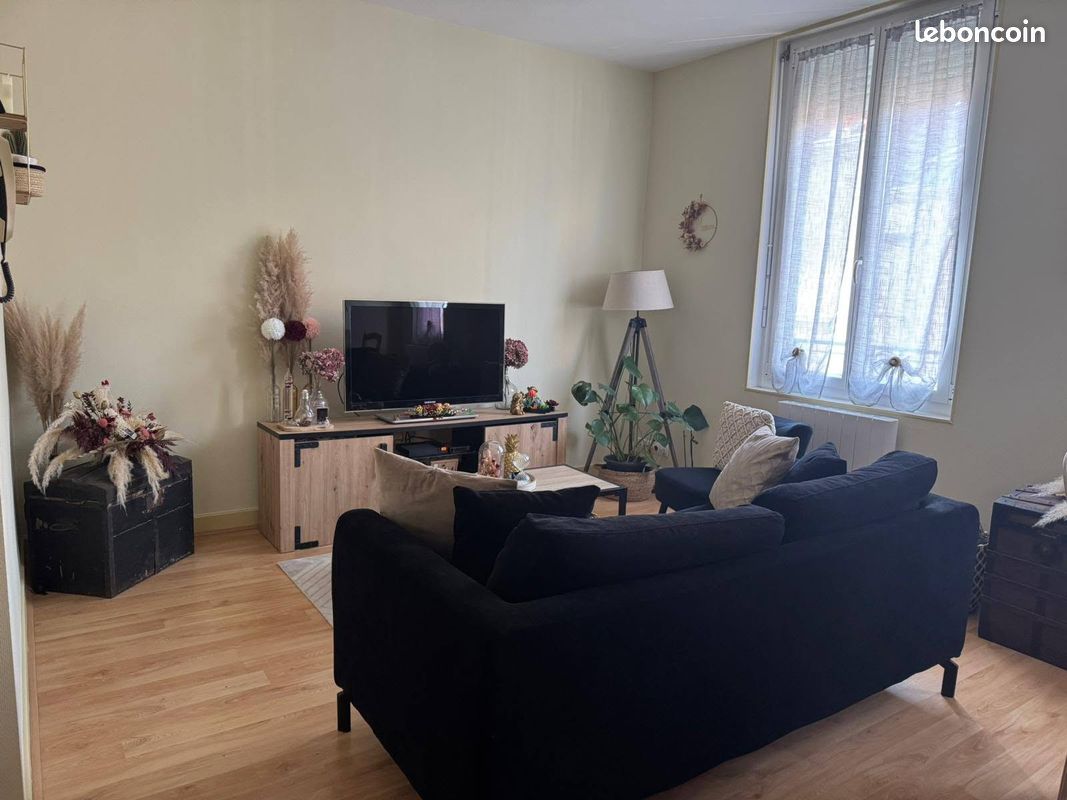 Appartement 2 pièces 46 m² · à Montluçon · 46 m² · 430 €
