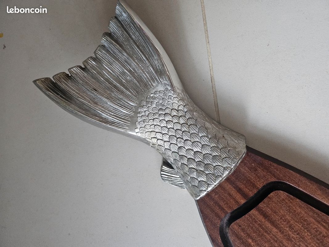 Grand Plateau Décoratif En Bois Et Métal – Forme Poisson Ovale – Fabrication Italienne
