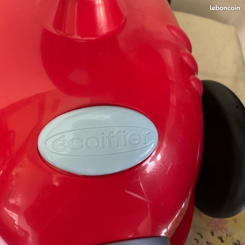 Porteur bolide marque écoiffier (image 4)