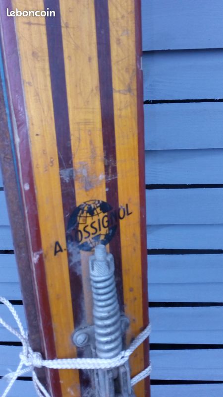 Paire de ski anciens rossignol ANCIEN (image 1)