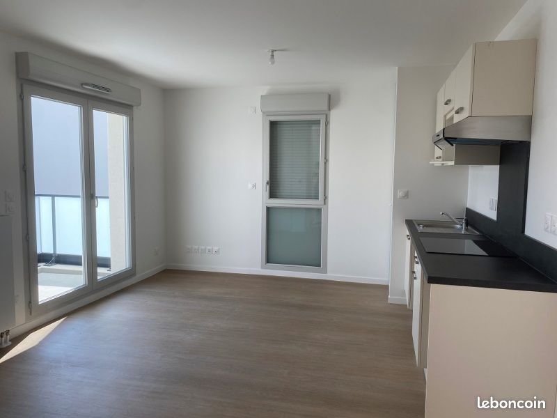 Appartement 2 pièces 37 m² · à Saint-Jean-de-Braye · 37 m² · 572 €