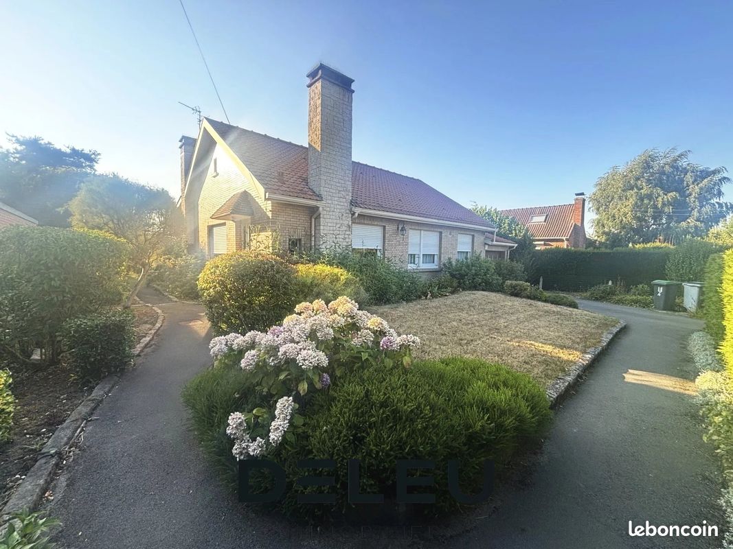 Maison 6 pièces 143 m² · à Roncq · 143 m² · 529 000 €