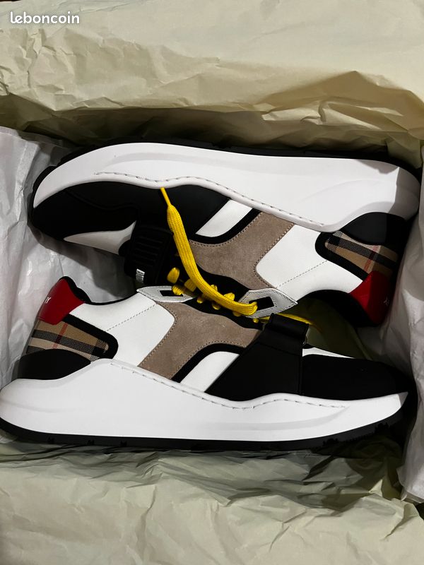 Chaussures Burberry (image 7)