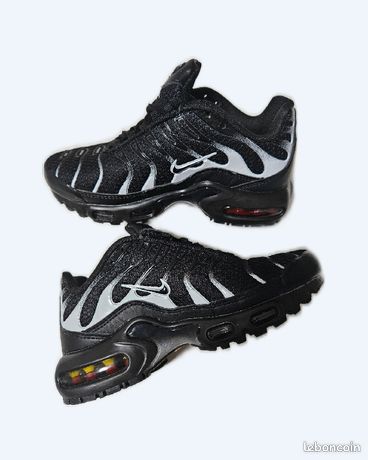 nike tn taille 32