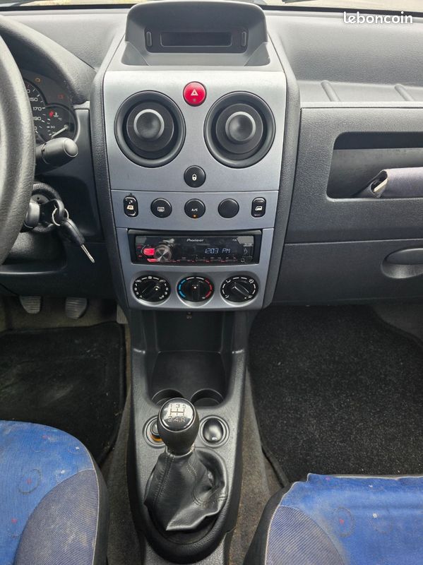 Citroën Berlingo 1.6 HDI 75CV FAIBLE KILO DISTRIB OK (image 6)