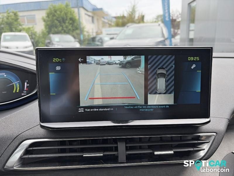 Peugeot 3008 HYBRID4 300ch GT Pack e-EAT8 (image 21)