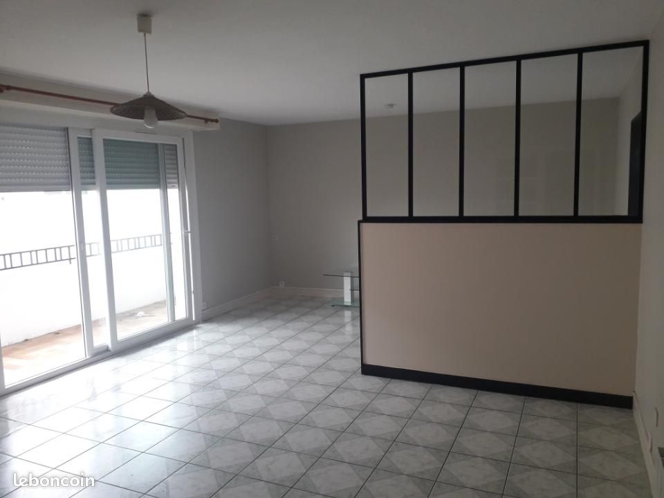 Appartement 2 pièces 73 m² · à Thouars · 73 m² · 600 €