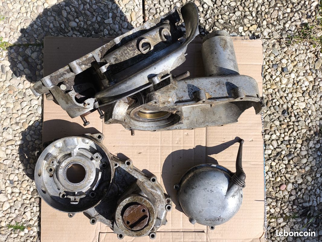 Lot de carters Vespa ACMA (image 1)