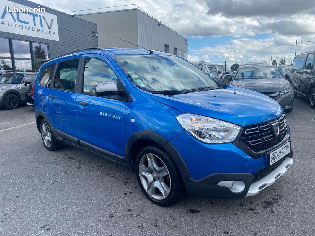 DACIA LODGY 1.5 blue dci 115 stepway 7pl (image 3)