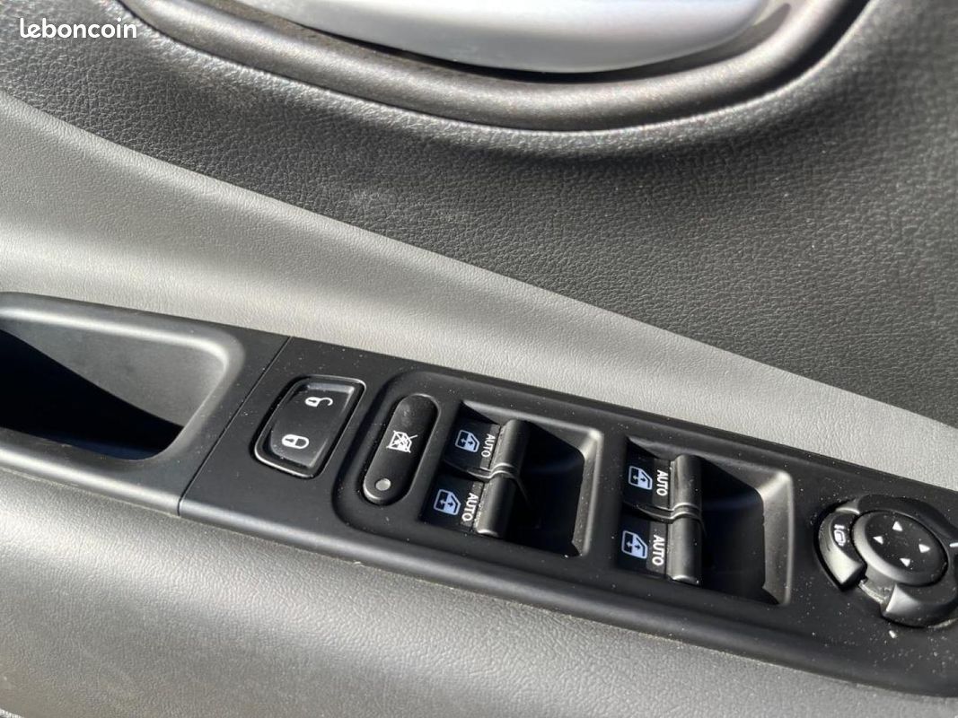 Jeep Renegade 1.5 Turbo T4 130ch MHEV North Star BVR7 (image 17)