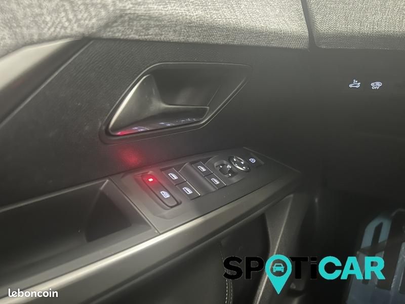 Peugeot 5008 Hybrid 145ch GT e-DCS6 (image 16)