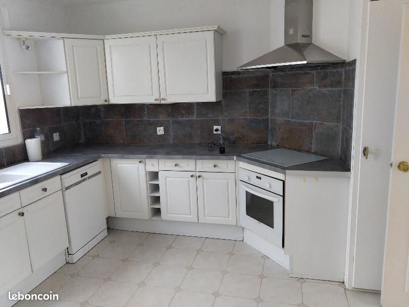 Maison a louer saint-medard-en-jalles - 6 pièce(s) - 190 m2 - Surfyn