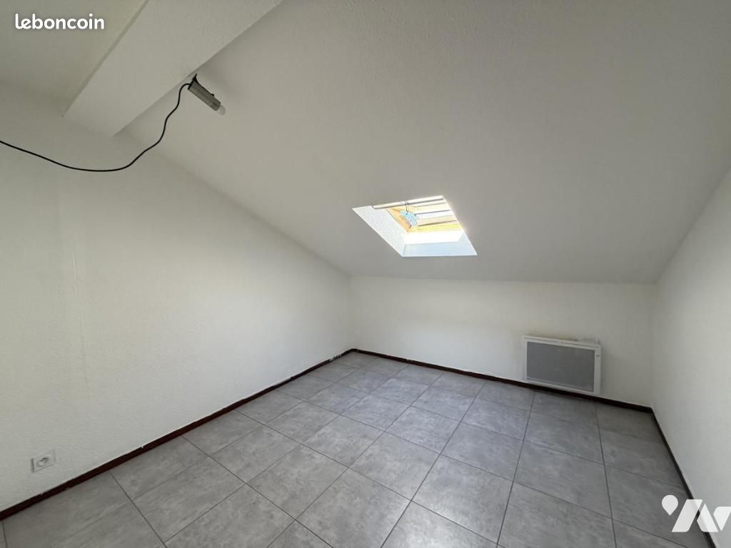 Appartement 38 m² · à Oyonnax · 38 m² · 510 €/mois