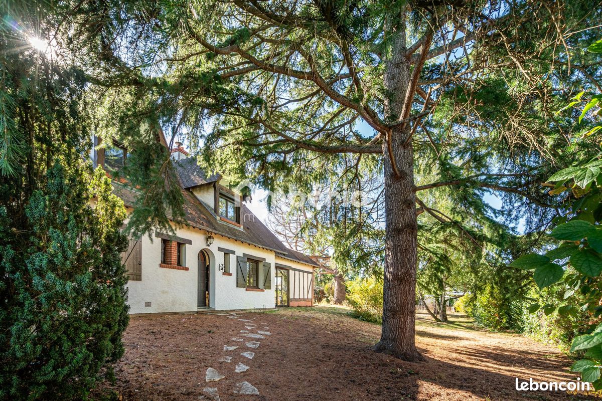 Maison 6 pièces 186 m² · à Olivet · 186 m² · 543 000 €