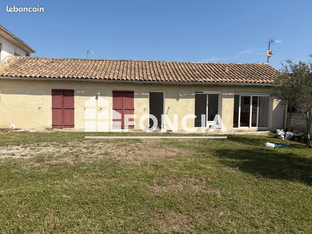 Maison 3 pièces 93 m² · à Sainte-Livrade-sur-Lot · 93 m² · 760 €/mois