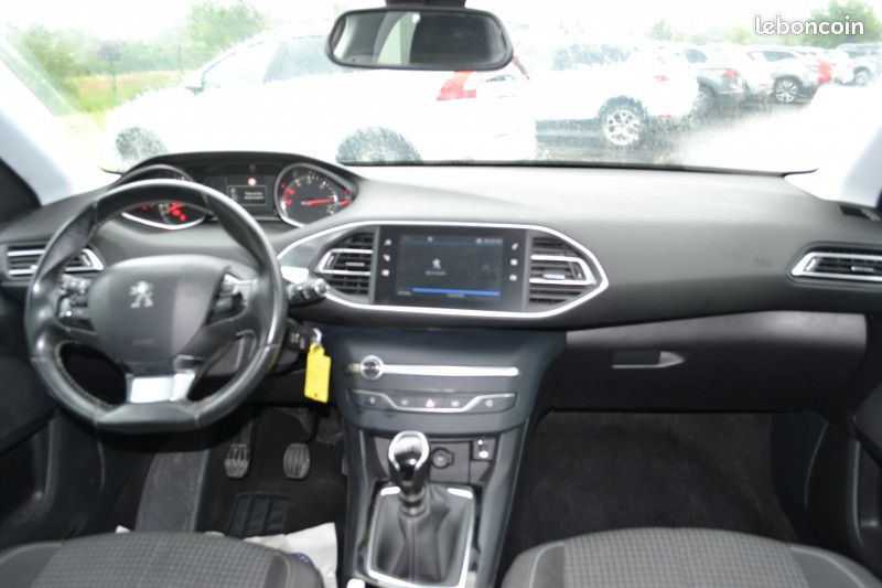 Peugeot 308 1.5 BLUEHDI 130CH S&S ACTIVE BUSINESS (image 9)