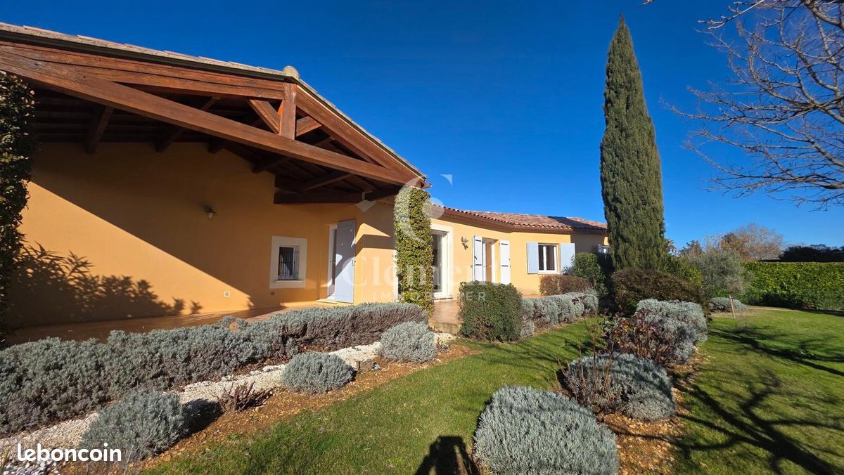 Maison 5 pièces 115 m² · à Piolenc · 115 m² · 1 395 €/mois